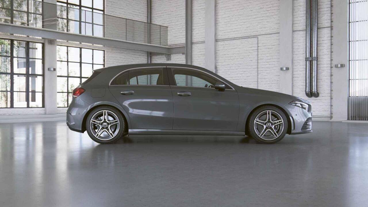 Mercedes-Benz A-KLASSE 250 e AMG Line | Panoramadak | Achteruitrijcamera | Stoelverwarming | Widescreen |