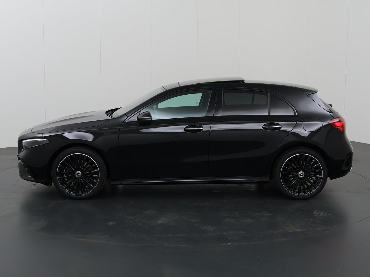 Mercedes-Benz A-KLASSE 250 e Star Edition AMG Line | Panoramadak | Night | Sfeerverlichting |