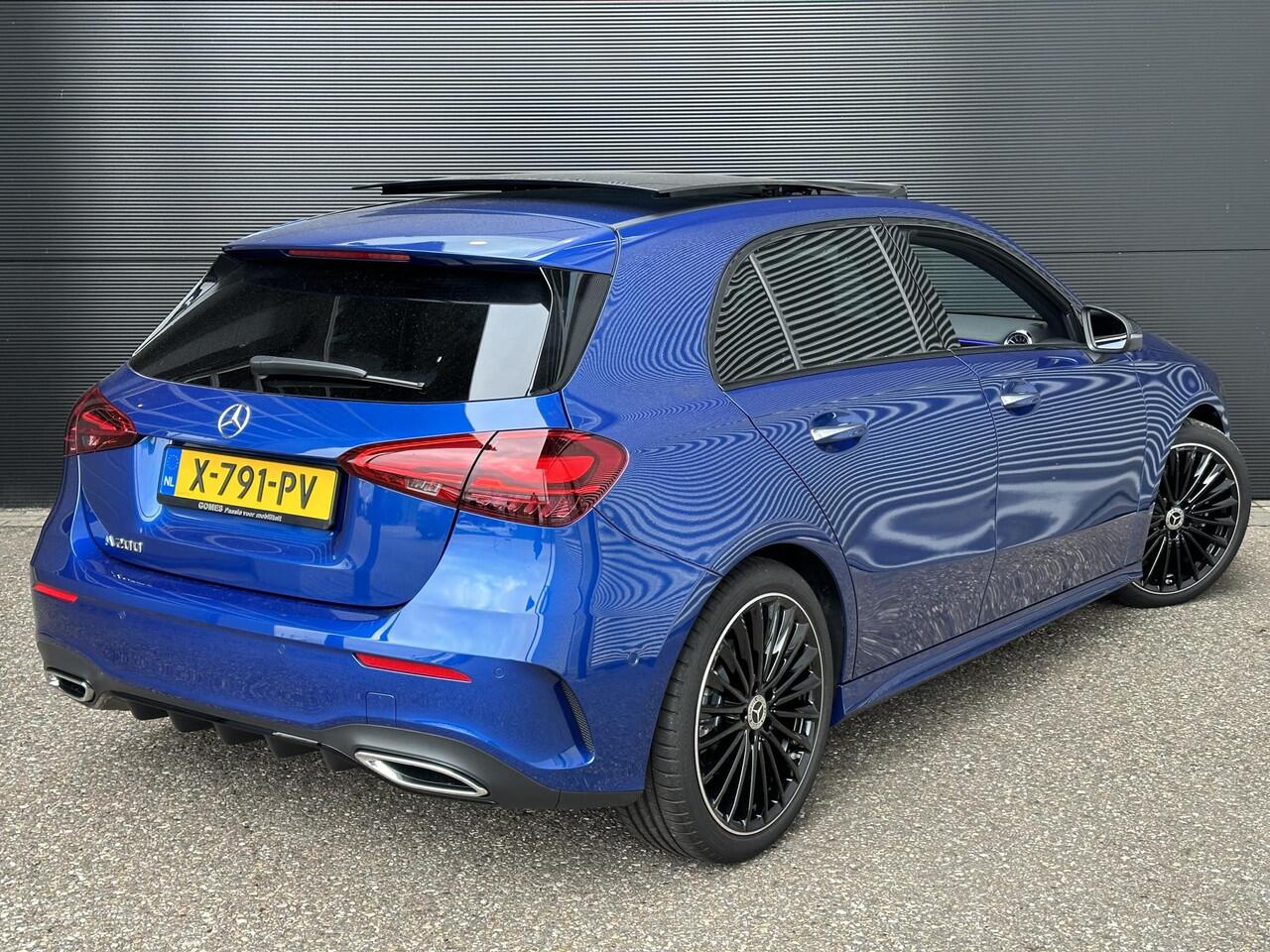 Mercedes-Benz A-KLASSE 200 | AMG | Panoramadak | Burmester Sound | Premium PLUS | Nightpakket | Memorystoelen verwarmd | Head-up display | Sfeerverlichting | Apple & Android Carplay