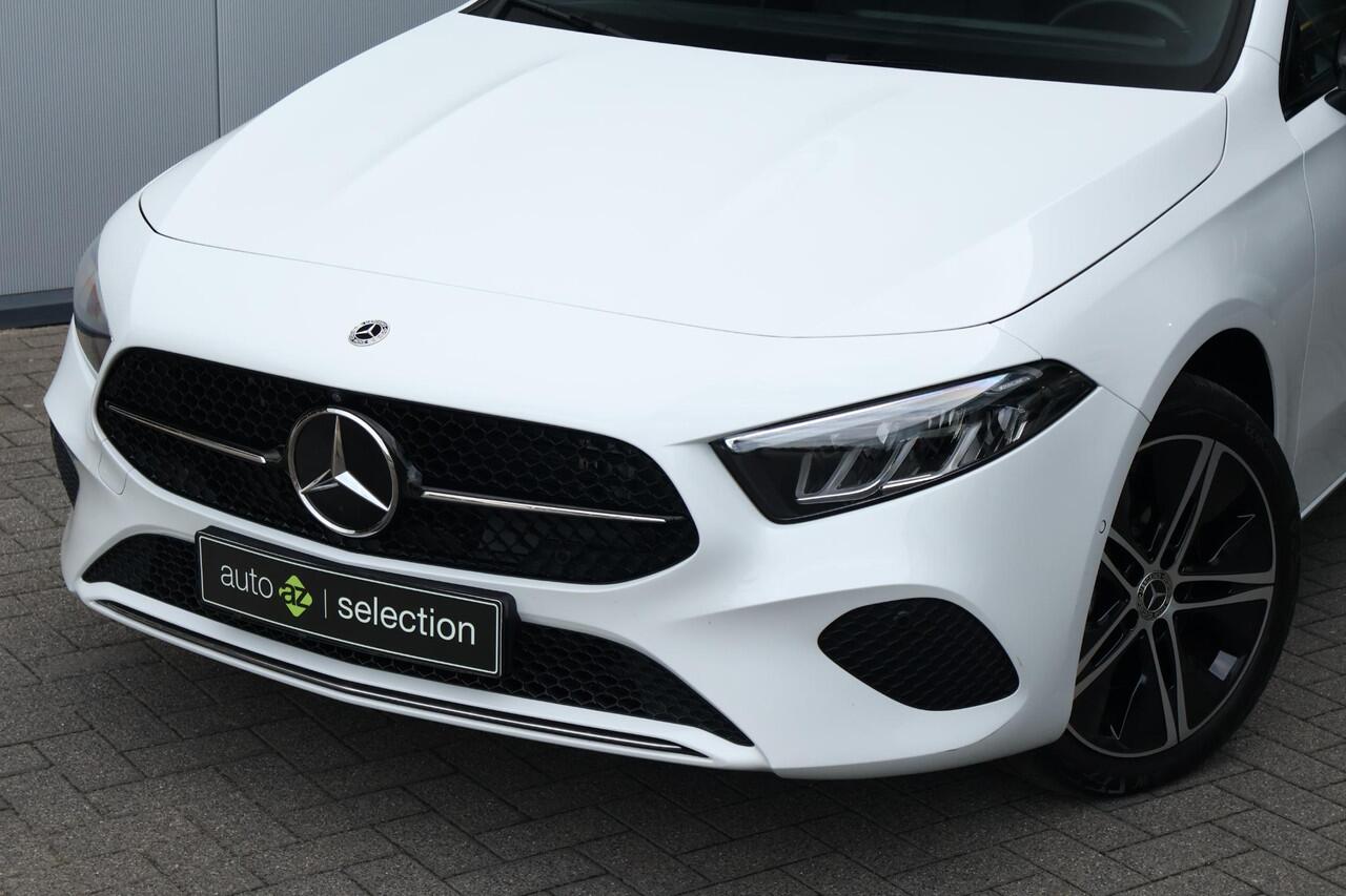 Mercedes-Benz A-KLASSE 250 e Luxury Line