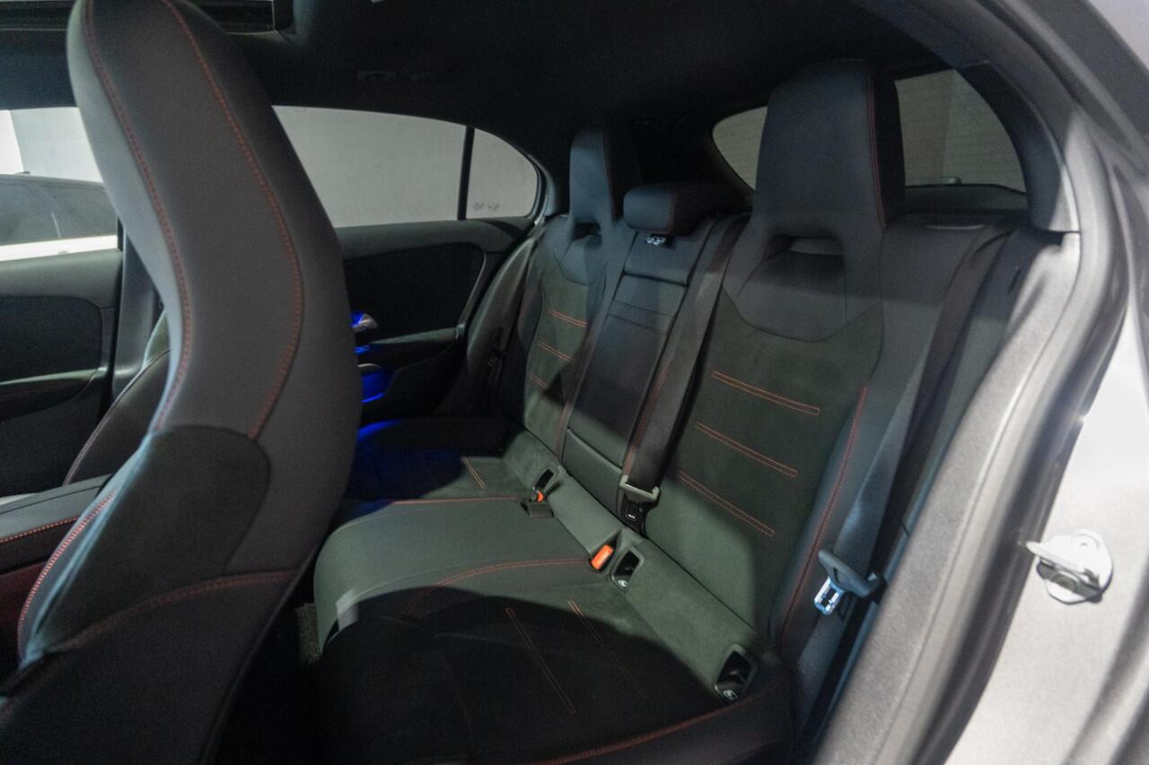 Mercedes-Benz A-KLASSE 180 AMG Line | 360 | Memory | Sfeer | Hud