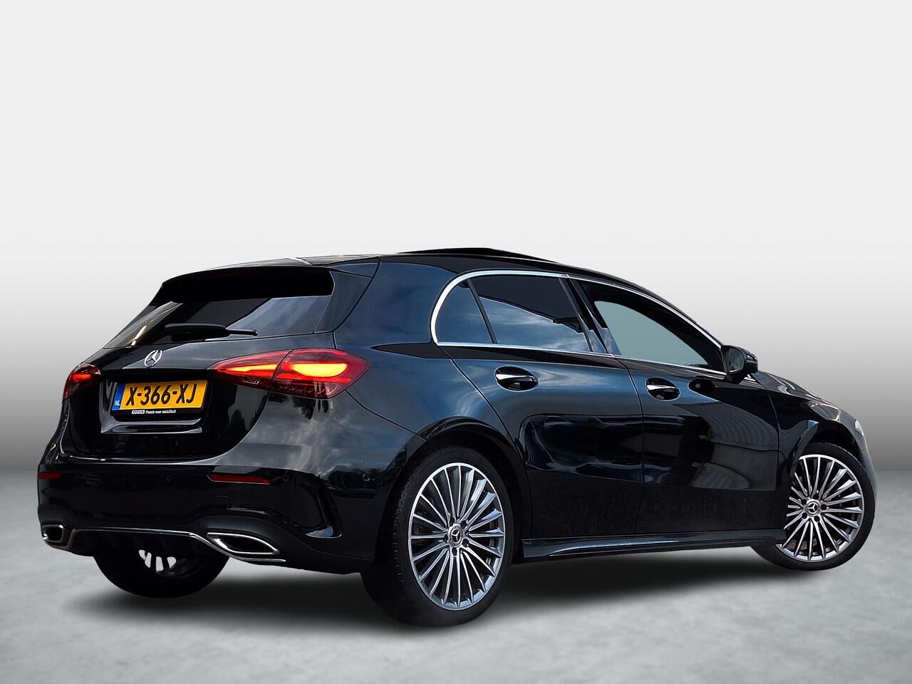 Mercedes-Benz A-KLASSE 200 AMG Line | Panoramadak | 360° Camera | Memory pakket | Head-up Display | Sfeerverlichting | Keyless-GO | Multibeam LED verlichting