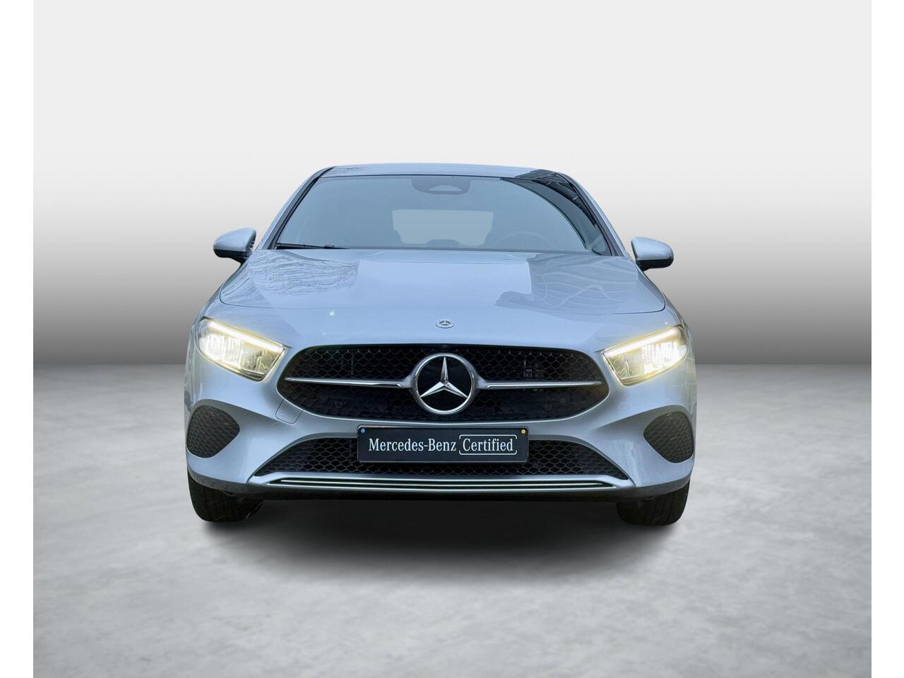 Mercedes-Benz A-KLASSE 250 e Star Edition Luxury Line | Panoramadak | Sfeerverlichting |