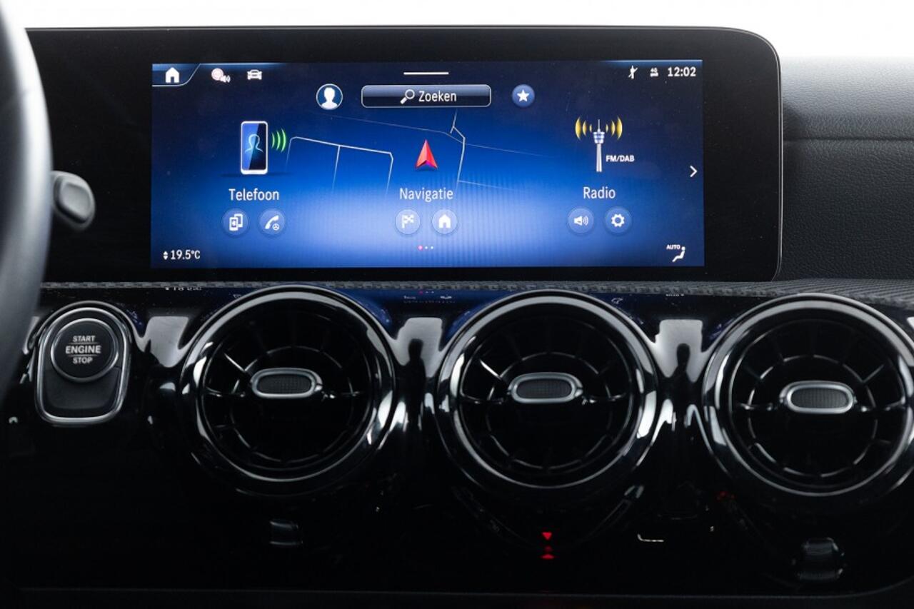 Mercedes-Benz A-KLASSE 250 e Business Line | Full LED | Half LEDER | NAVI | PHEV .