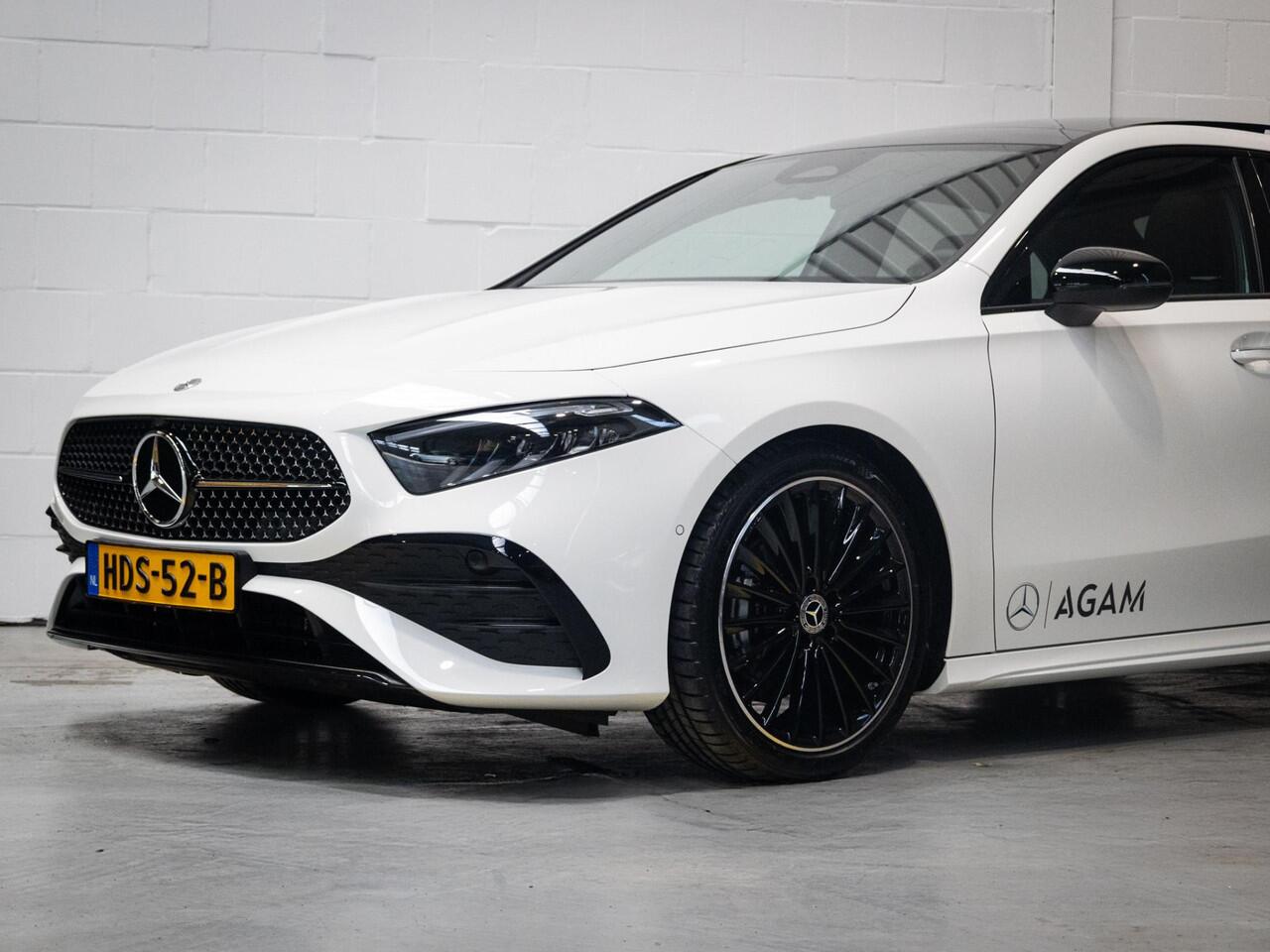 Mercedes-Benz A-KLASSE Limousine 180 Star Edition AMG Line Panorama dak