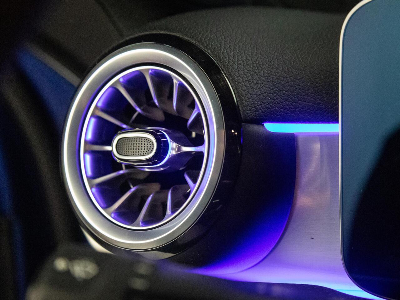 Mercedes-Benz A-KLASSE Hatchback 180 Star Edition LIMITED