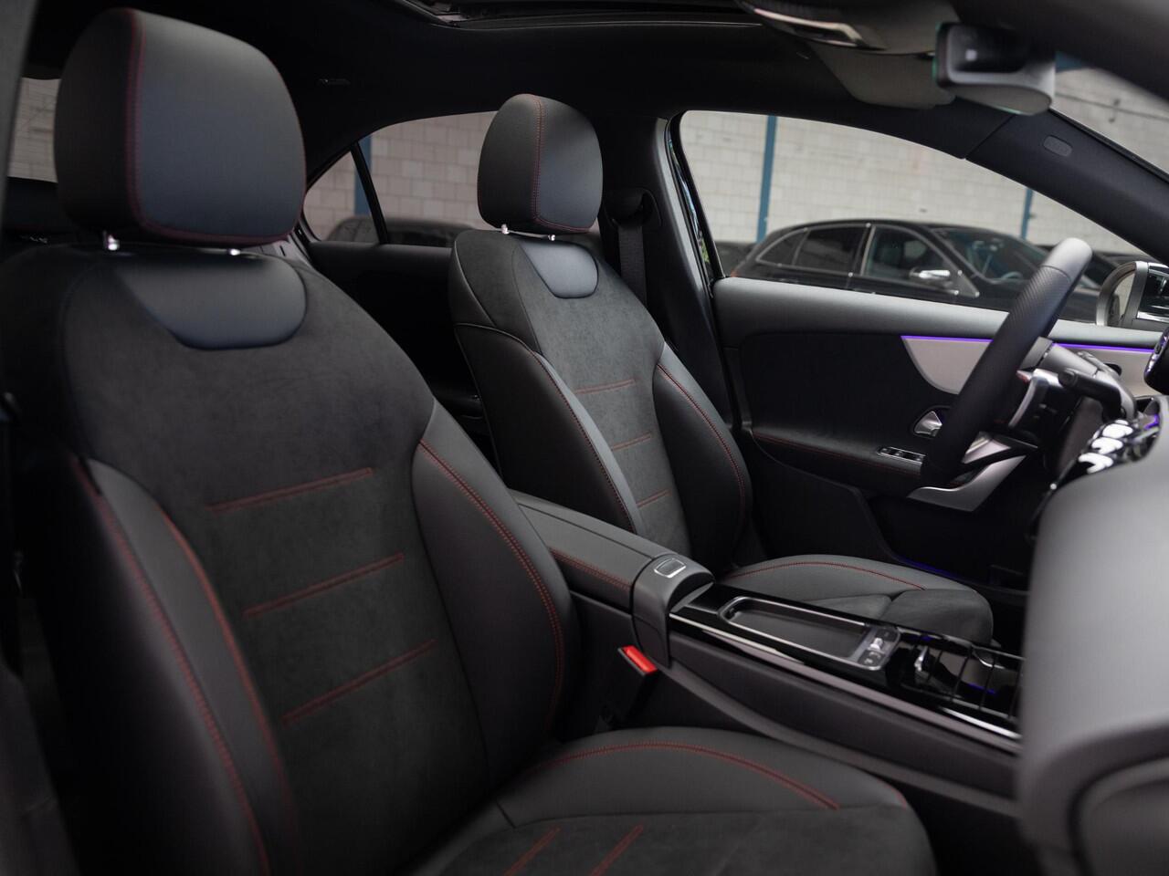 Mercedes-Benz A-KLASSE Limousine 250e Business Solution AMG