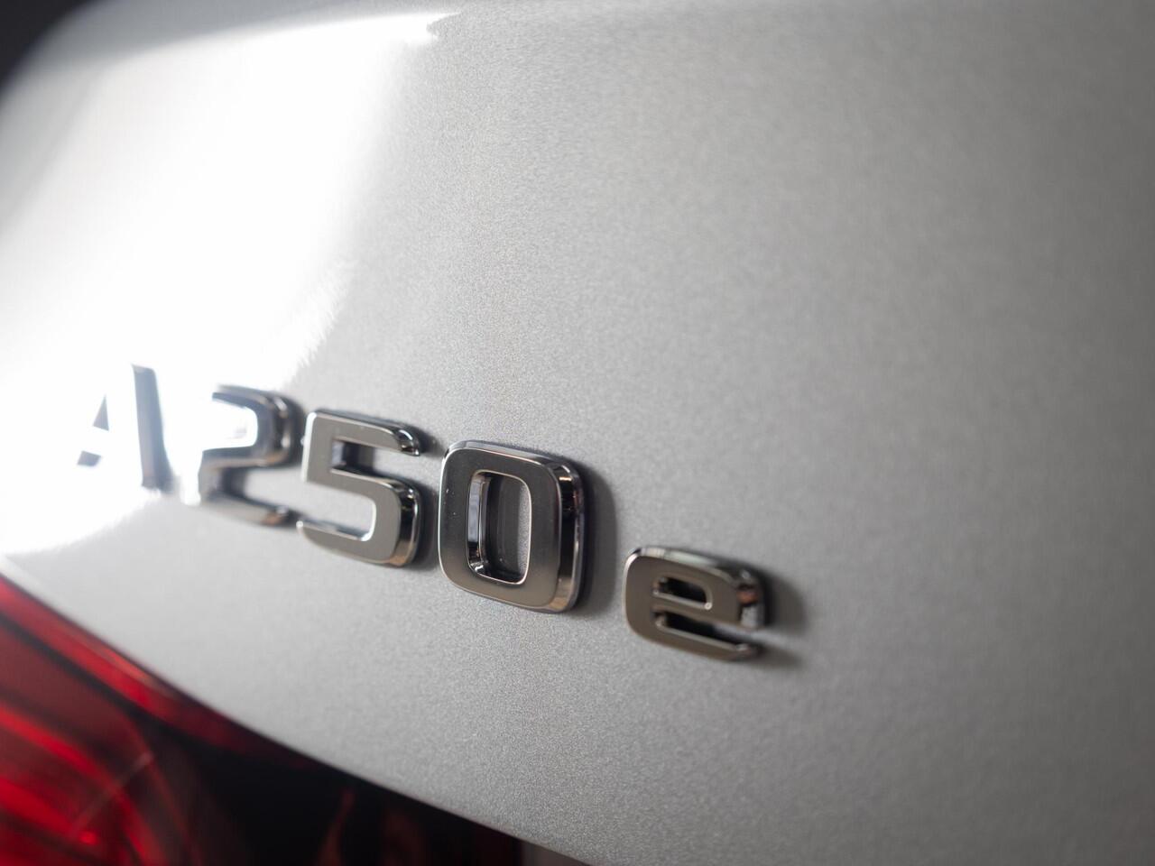 Mercedes-Benz A-KLASSE Limousine 250e Business Solution AMG