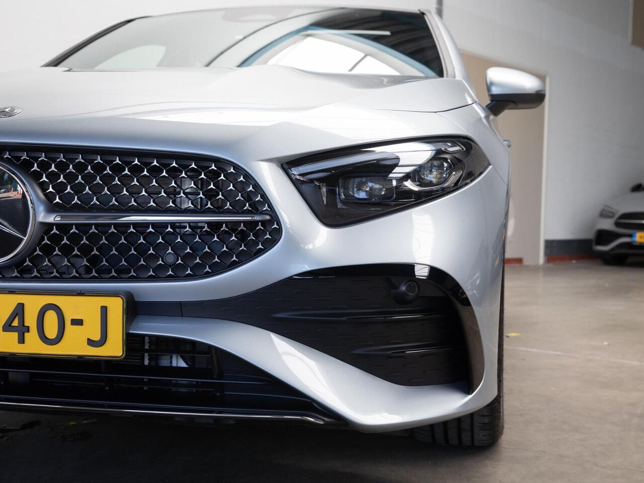 Mercedes-Benz A-KLASSE Limousine 180 Business Solution AMG