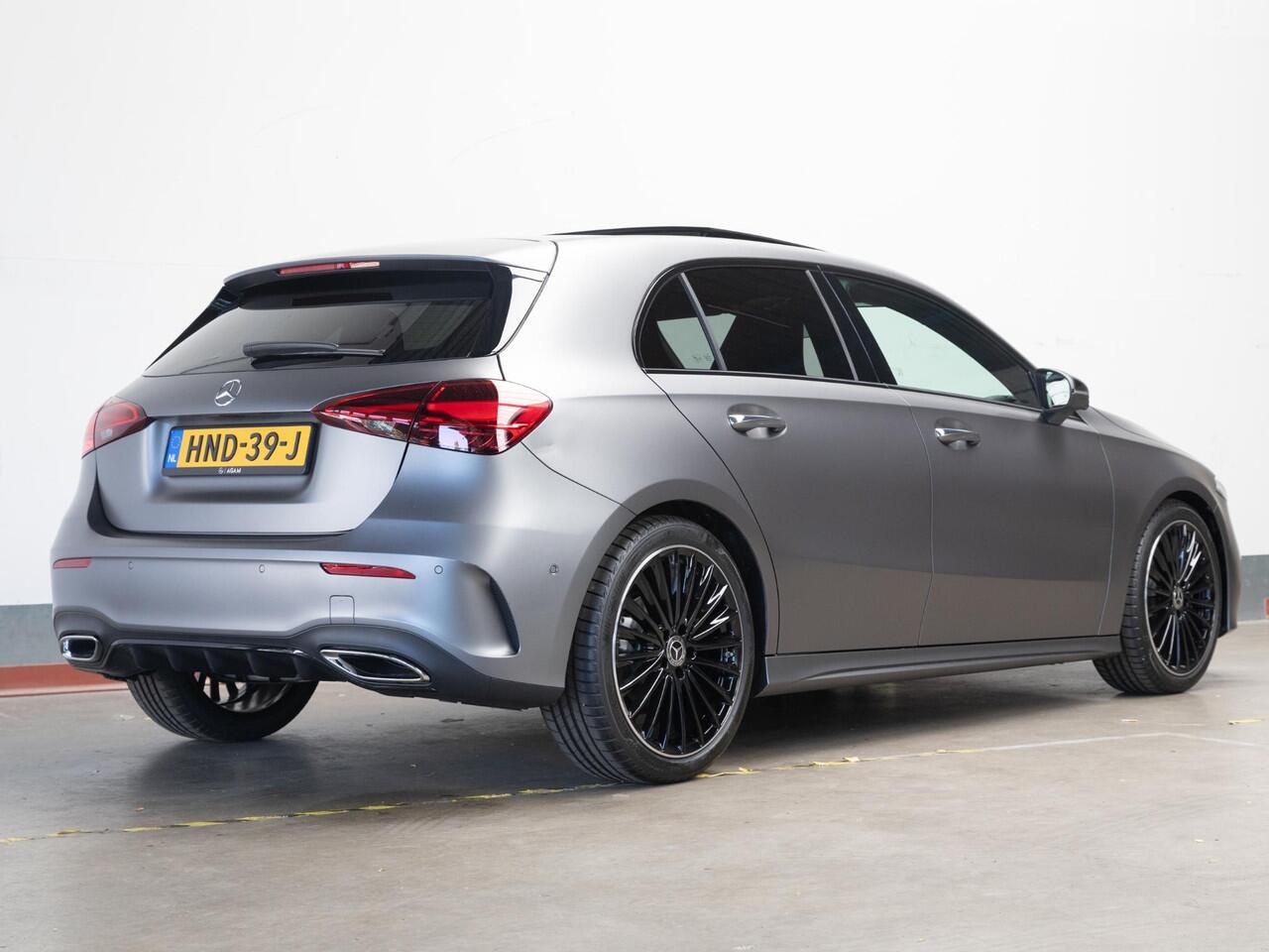 Mercedes-Benz A-KLASSE Hatchback 180 Business Solution AMG