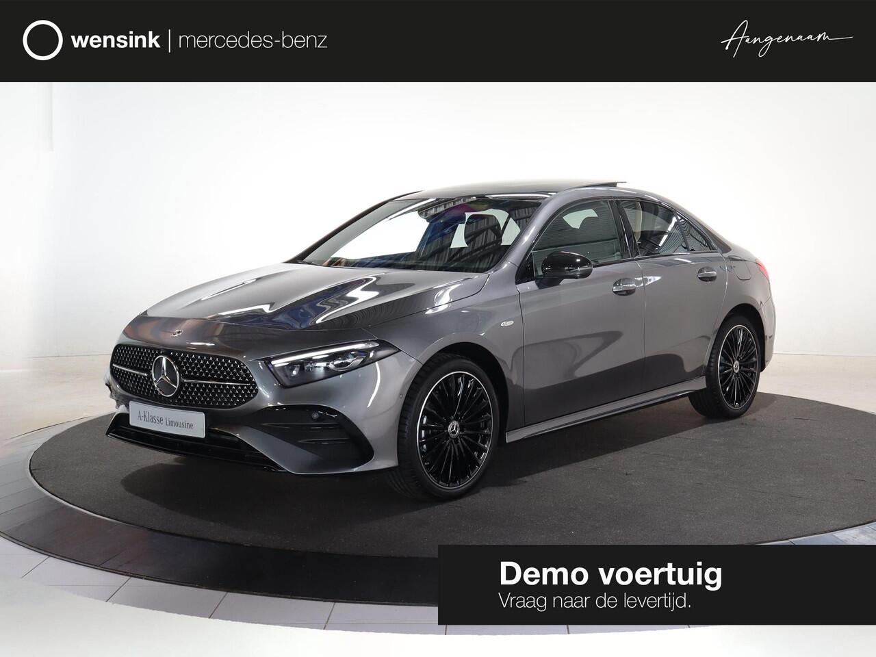 Mercedes-Benz A-KLASSE 250e Business Solution AMG | Panoramaschuifdak | Night | Achteruitrijcamera| Stoelverwarming voor | LED koplampen |