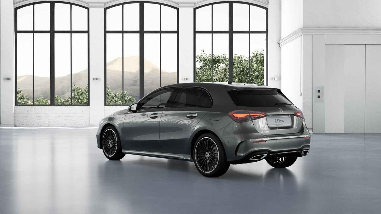 Mercedes-Benz A-KLASSE 180 Business Solution AMG | Panoramaschuifdak | Premium Plus | Nightpakket | 19"Multispaak AMG velgen | Stoelverwarming | 360° camera | Head-up display |