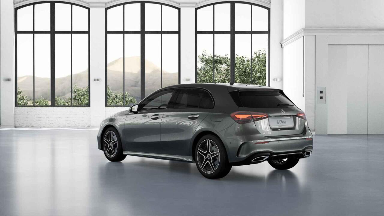 Mercedes-Benz A-KLASSE 180 Business Solution AMG | Panoramaschuifdak | Achteruitrijcamera | MULTIBEAM LED | Stoelverwarming | Nightpakket |