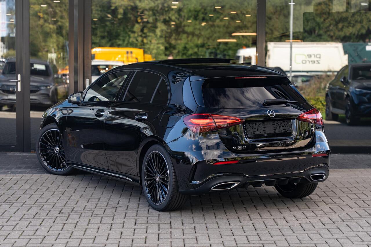 Mercedes-Benz A-KLASSE 180 Business Solution AMG | Panoramaschuifdak | Premium Plus | Nightpakket | 19"Multispaak AMG velgen | Stoelverwarming | 360° camera | Head-up display |