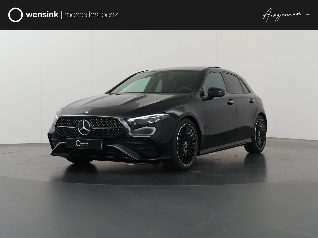 Mercedes-Benz A-KLASSE 180 Business Solution AMG | Panoramaschuifdak | Premium Plus | Nightpakket | 19"Multispaak AMG velgen | Stoelverwarming | 360° camera | Head-up display |
