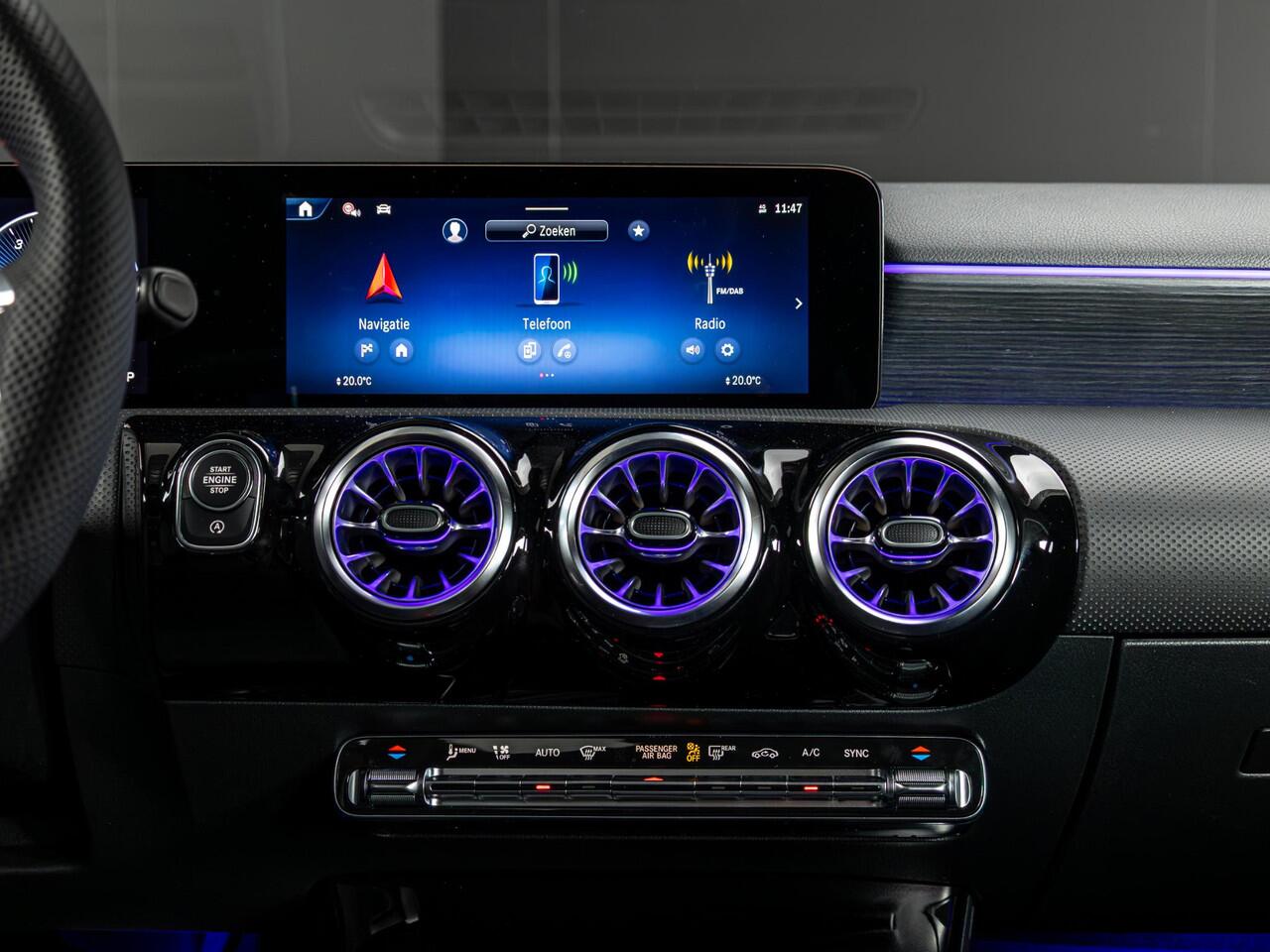 Mercedes-Benz A-KLASSE Hatchback 180 Business Solution AMG Premium PLUS | Panorama dak