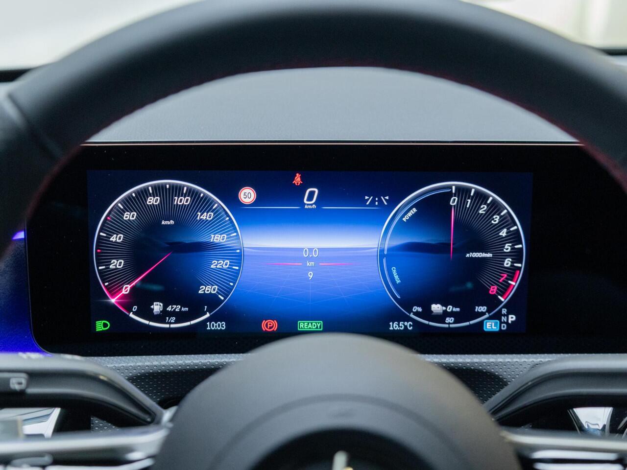 Mercedes-Benz A-KLASSE Hatchback 250 e Business Solution AMG Panorama dak