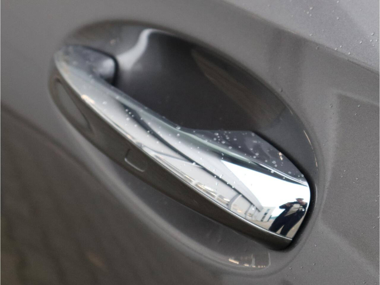 Mercedes-Benz A-KLASSE 180 Star Edition Luxury Line