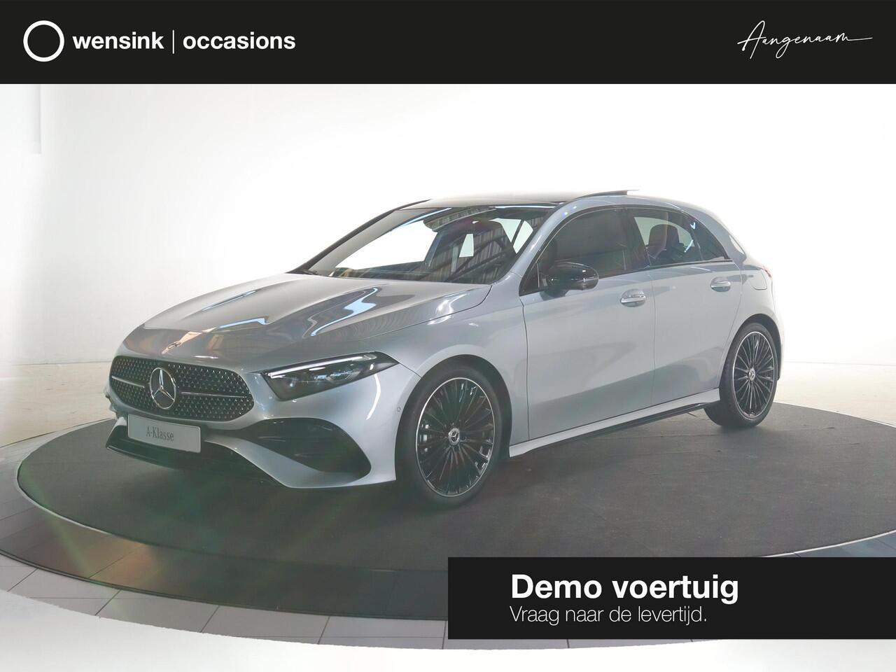 Mercedes-Benz A-KLASSE 180 Business Solution AMG | AMG Line Plus | Nightpakket | Panoramadak | HUD | Stoelverwarming | 360° camera | Cruise Control Adaptief |