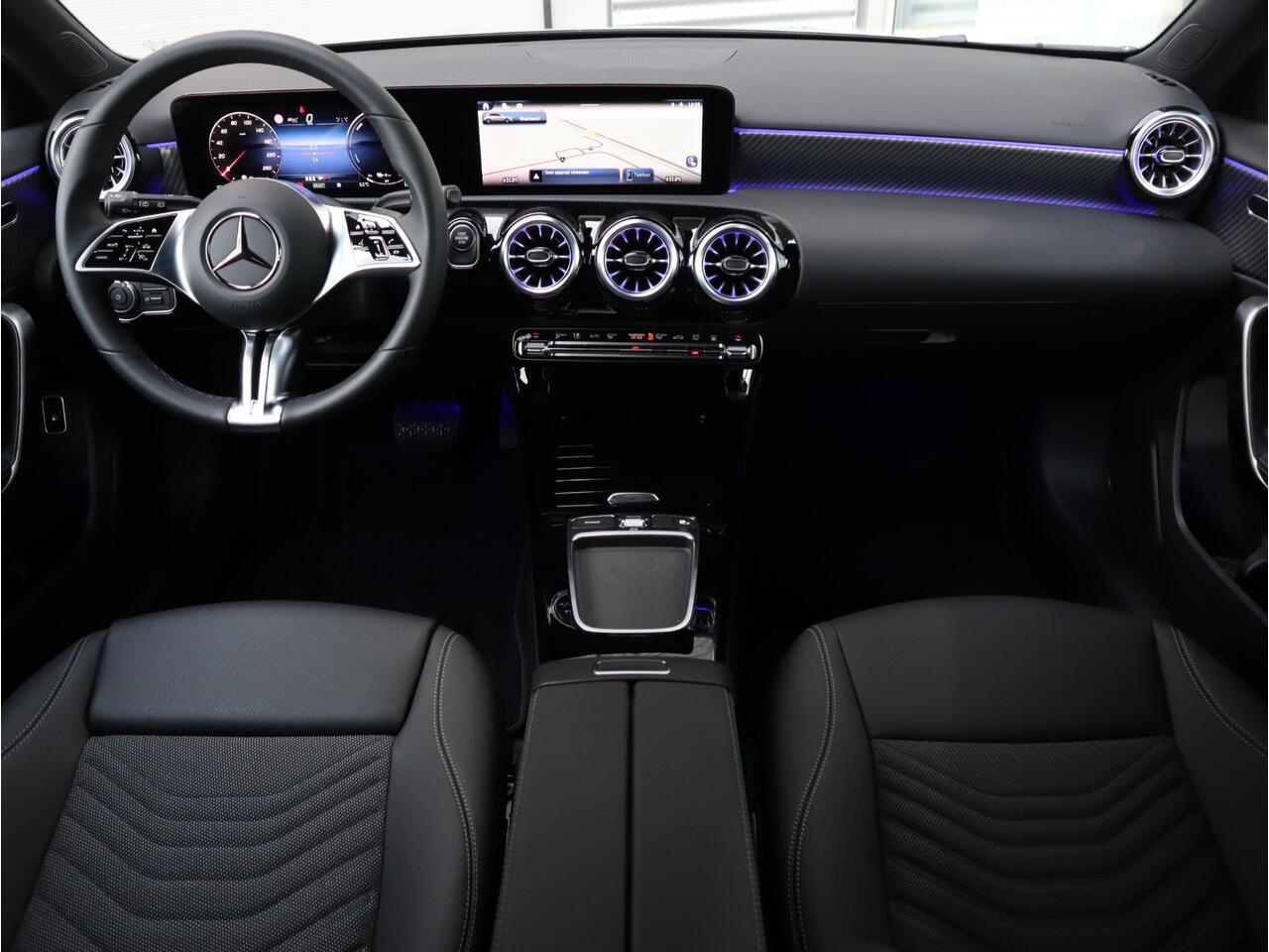 Mercedes-Benz A-KLASSE 250 e Business Line