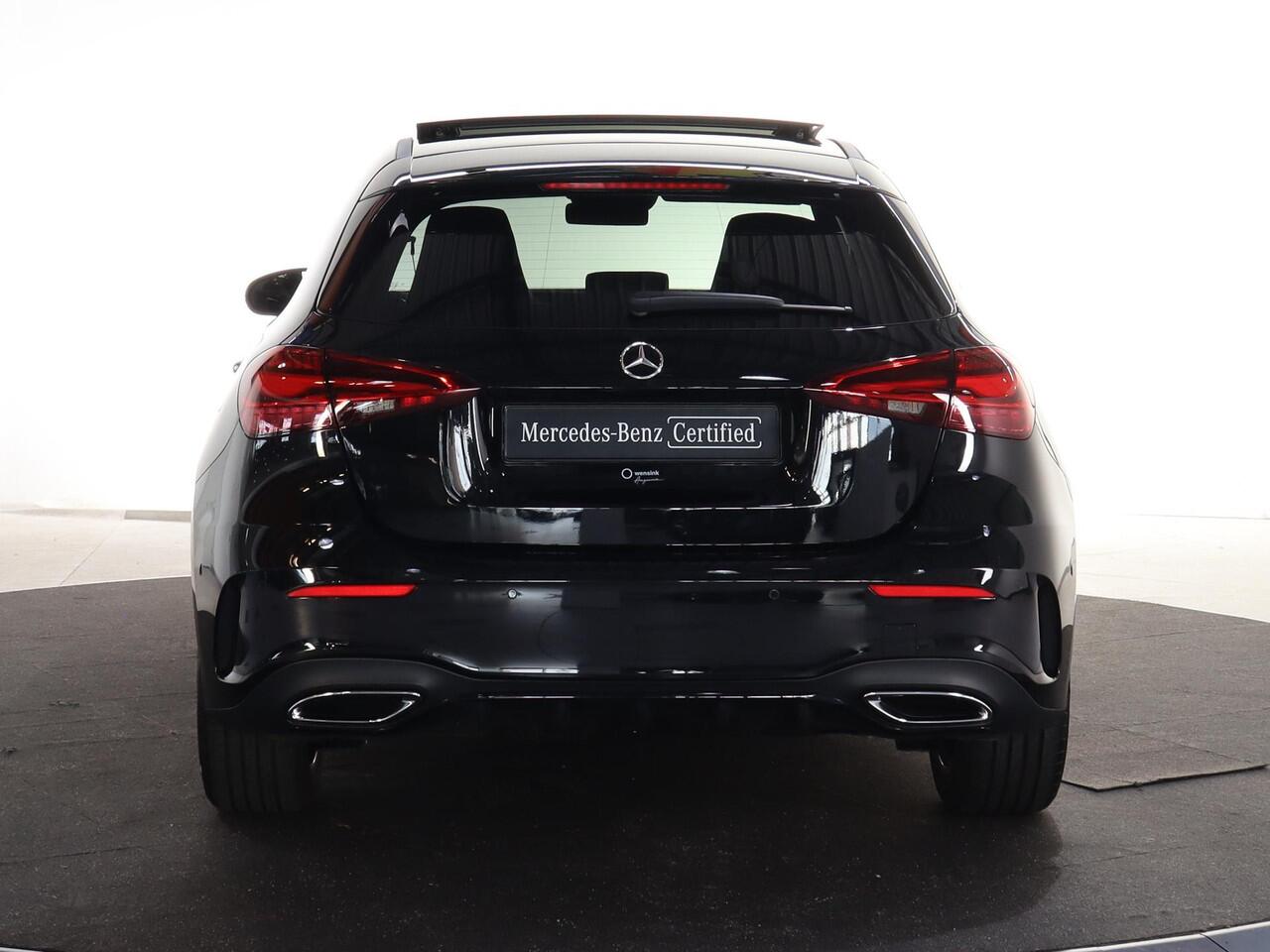 Mercedes-Benz A-KLASSE 250e Business Solution AMG | Panoramaschuifdak | Night | Achteruitrijcamera| Stoelverwarming voor | LED koplampen |