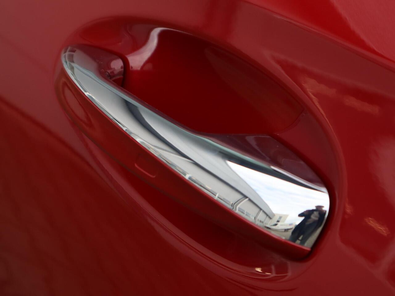 Mercedes-Benz A-KLASSE 250 e Star Edition Luxury Line