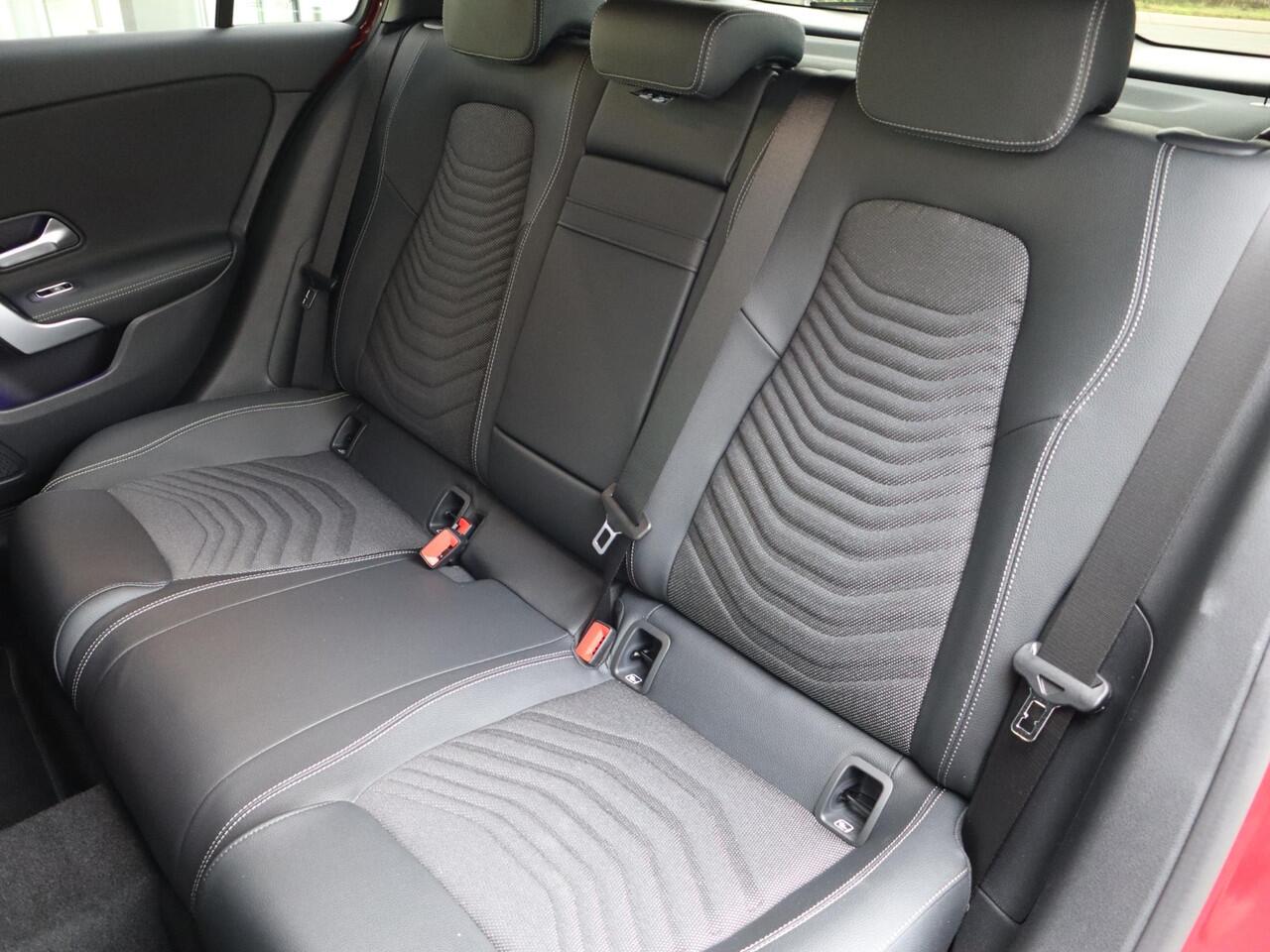 Mercedes-Benz A-KLASSE 250 e Star Edition Luxury Line