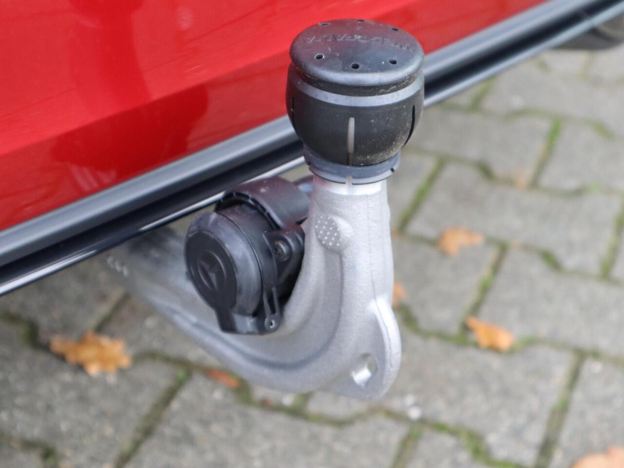 Mercedes-Benz A-KLASSE 250 e Star Edition Luxury Line