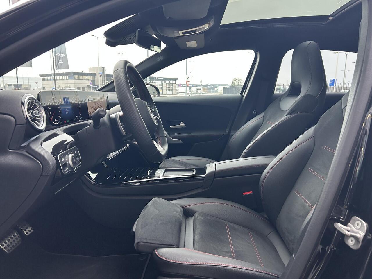 Mercedes-Benz A-KLASSE 250 e Star Edition AMG Line | CarPlay | Sfeerverlichting | Cruise Control