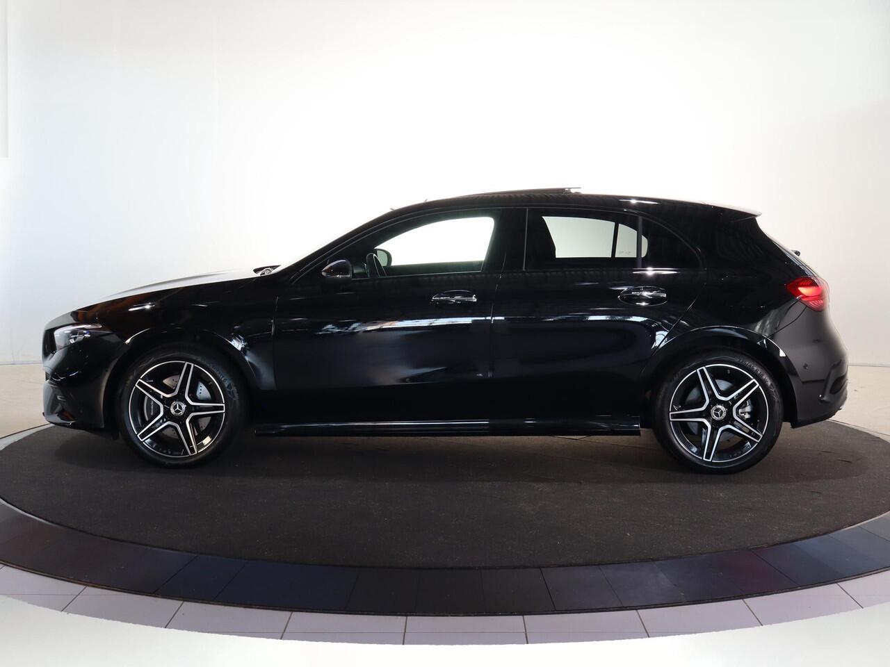 Mercedes-Benz A-KLASSE 250 e Business Solution AMG | Night | Panoramadak | Multibeam | Stoelverwarming |