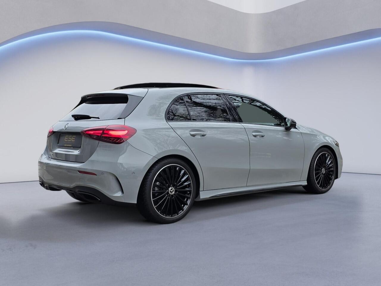 Mercedes-Benz A-KLASSE 200 AMG Line | Pano | Memory Seats | 360 Camera