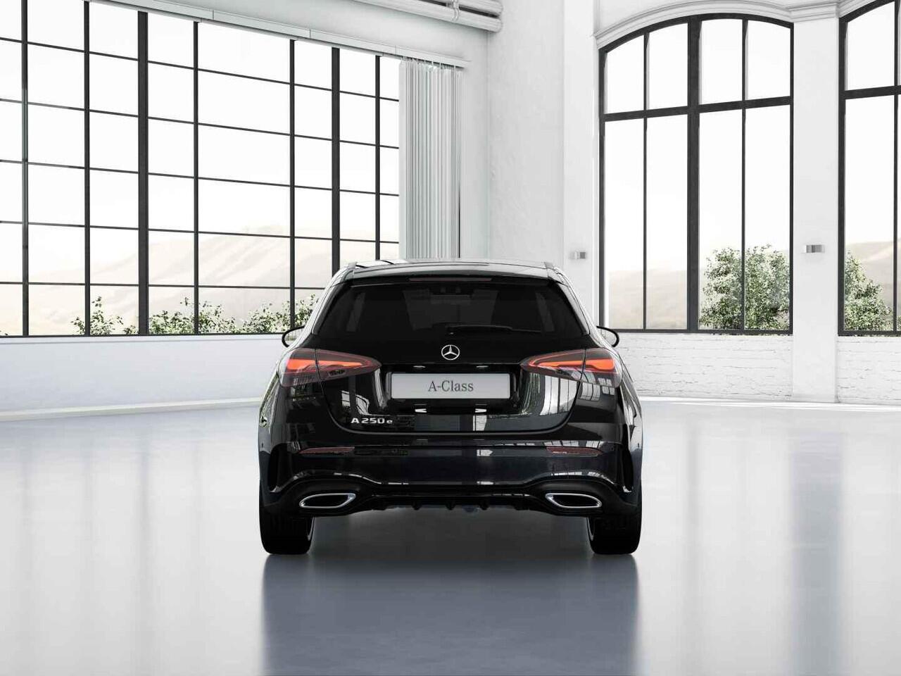 Mercedes-Benz A-KLASSE Hatchback 250 e Business Solution AMG
