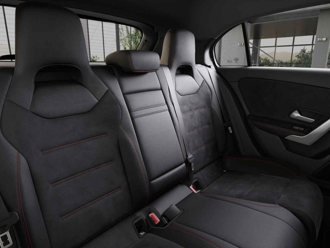 Mercedes-Benz A-KLASSE Hatchback 250 e Business Solution AMG