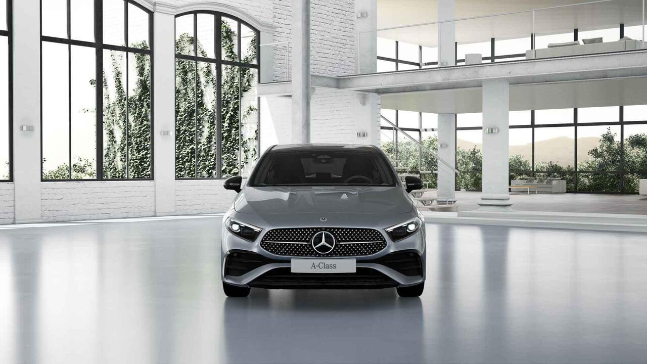 Mercedes-Benz A-KLASSE 250e Business Solution AMG | Panoramaschuifdak | Premium Plus | Head-up display | Dodehoekassistent |