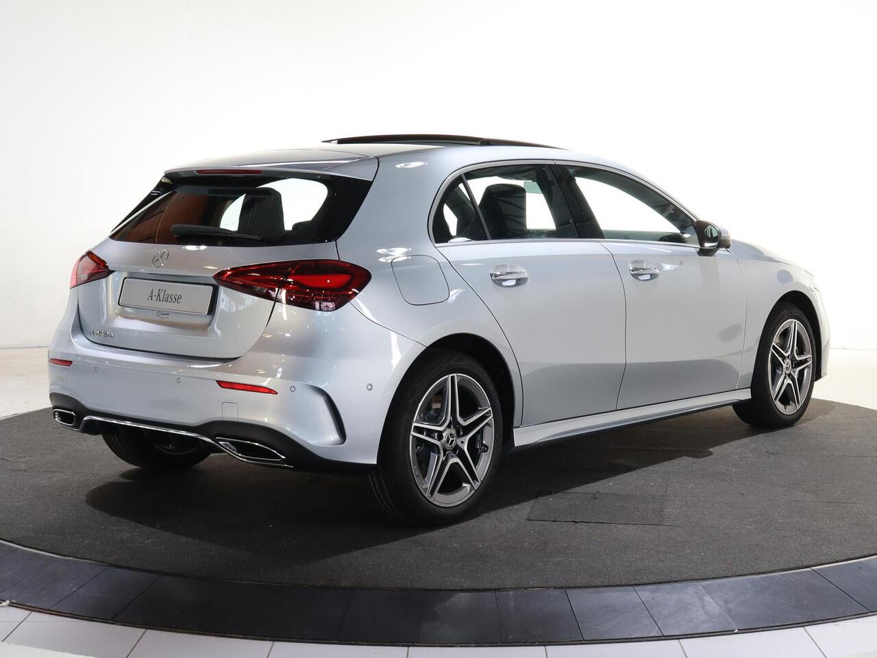 Mercedes-Benz A-KLASSE 250e Business Solution AMG | Panoramaschuifdak | Head-up display | Premium Plus | Stoelverwarming | 360° camera |