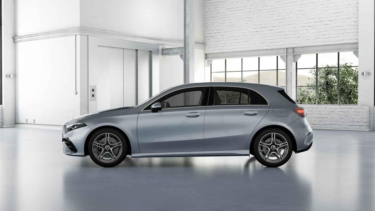 Mercedes-Benz A-KLASSE 250e Business Solution AMG | Panoramaschuifdak | Head-up display | Premium Plus | Stoelverwarming | 360° camera |