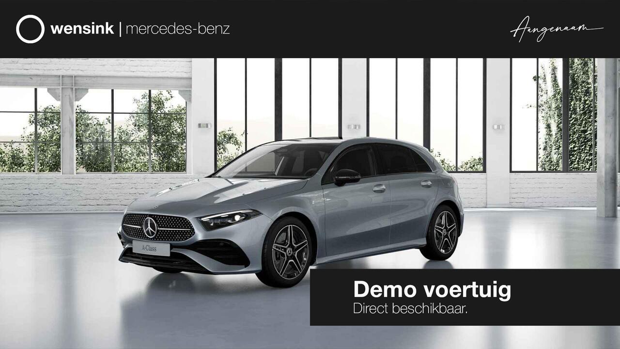 Mercedes-Benz A-KLASSE 250e Business Solution AMG | Night | Panoramaschuifdak | Stoelverwarming | Achteruitrijcamera | MULTIBEAM LED |