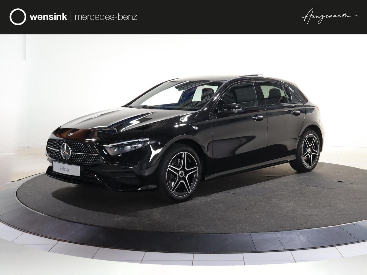 Mercedes-Benz A-KLASSE 250e Business Solution AMG | Panoramaschuifdak | Premium Plus | Head-up display | Dodehoekassistent |
