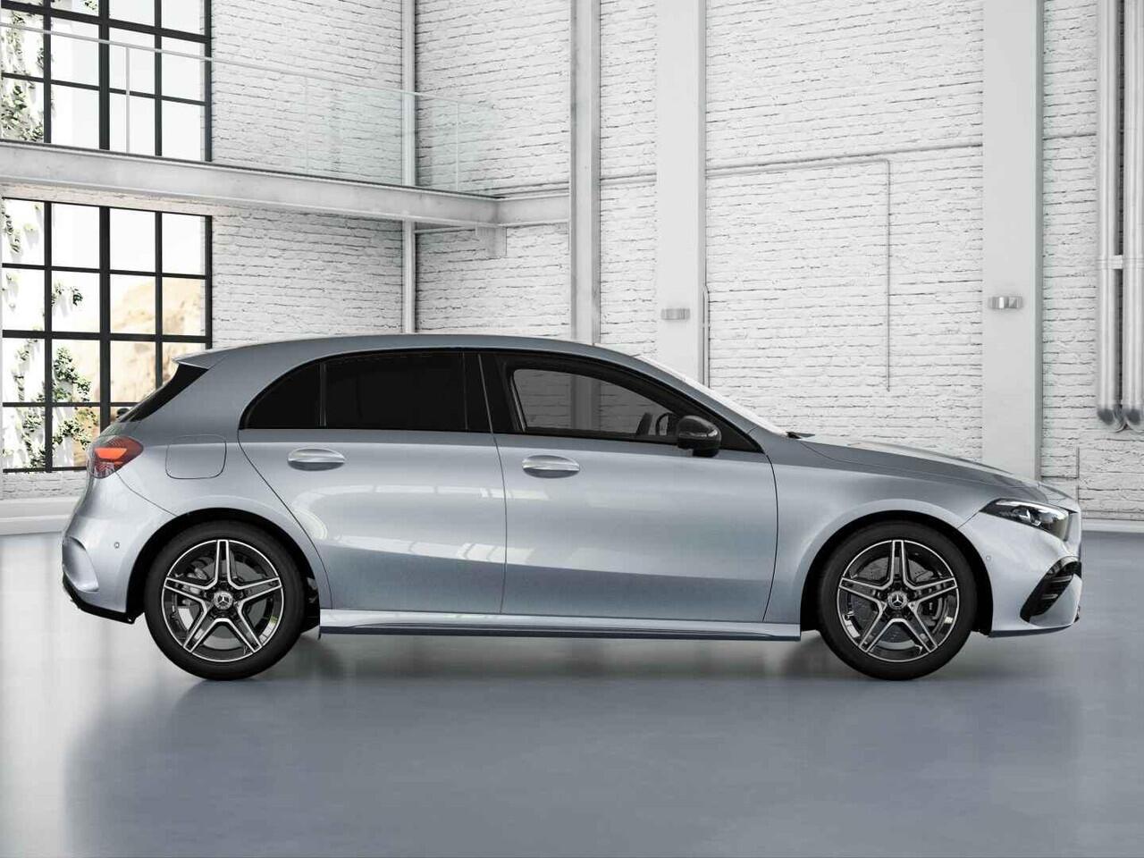 Mercedes-Benz A-KLASSE Hatchback 250 e Business Solution AMG