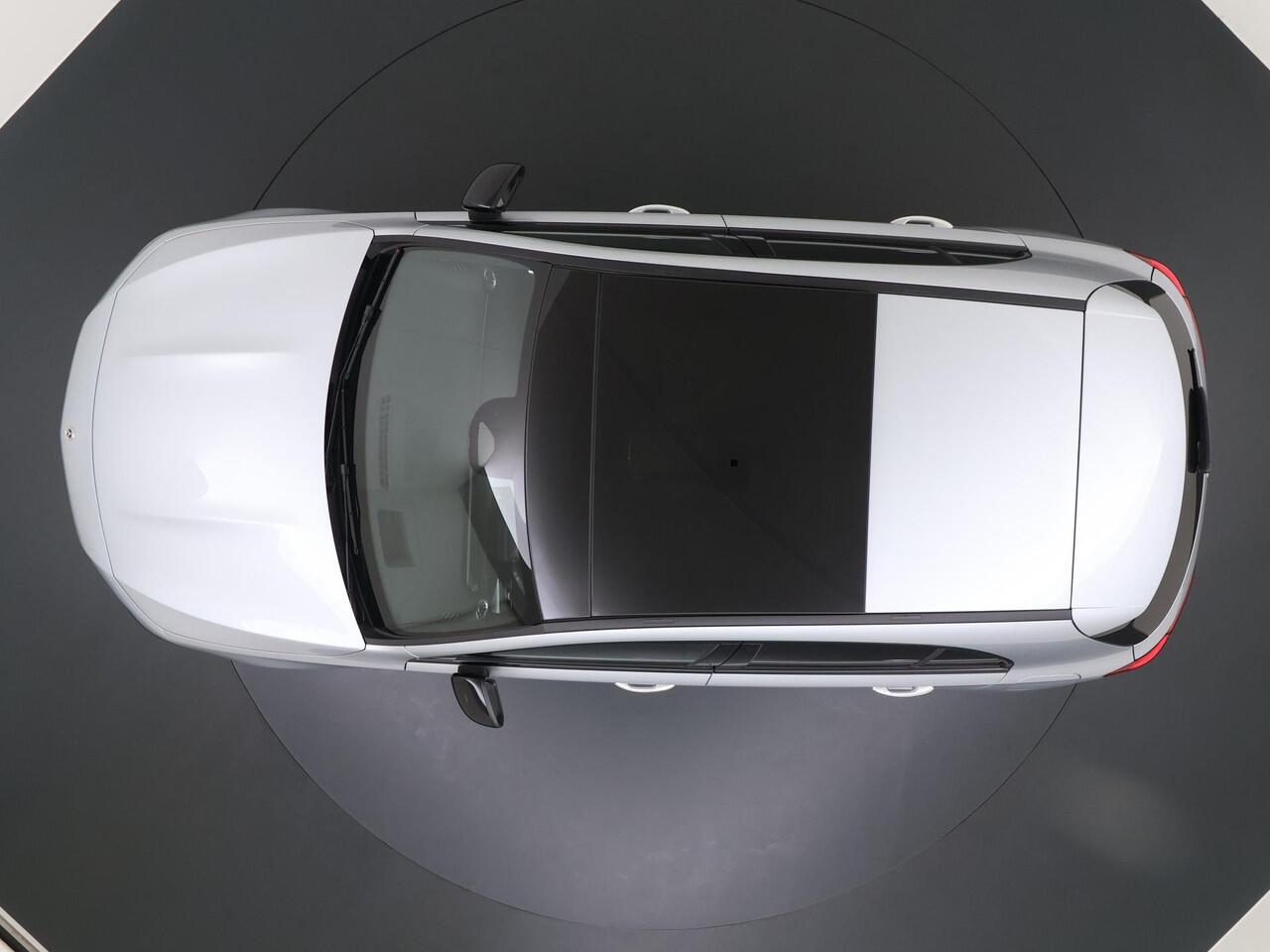 Mercedes-Benz A-KLASSE 180 Business Solution AMG | Panorama - Schuifdak | Memorystoelen | Head-Up Display | 360° Camera | Apple Carplay & Android Auto | Multibeam Led