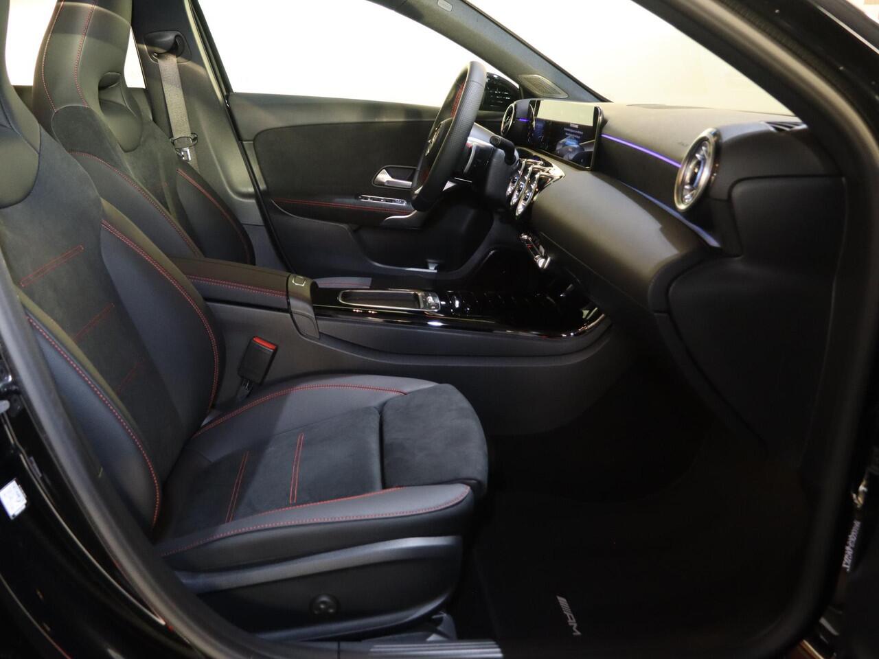 Mercedes-Benz A-KLASSE 180 Business Solution AMG | Panoramaschuifdak | Premium plus | Head-Up | Stoelverwarming | Achteruitrijcamera | MULTIBEAM LED |