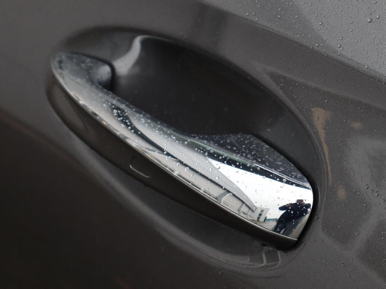 Mercedes-Benz A-KLASSE 250 e Business Solution AMG