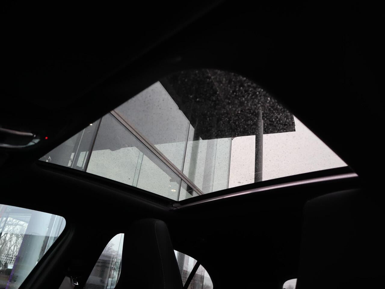 Mercedes-Benz A-KLASSE 250 e Business Solution AMG