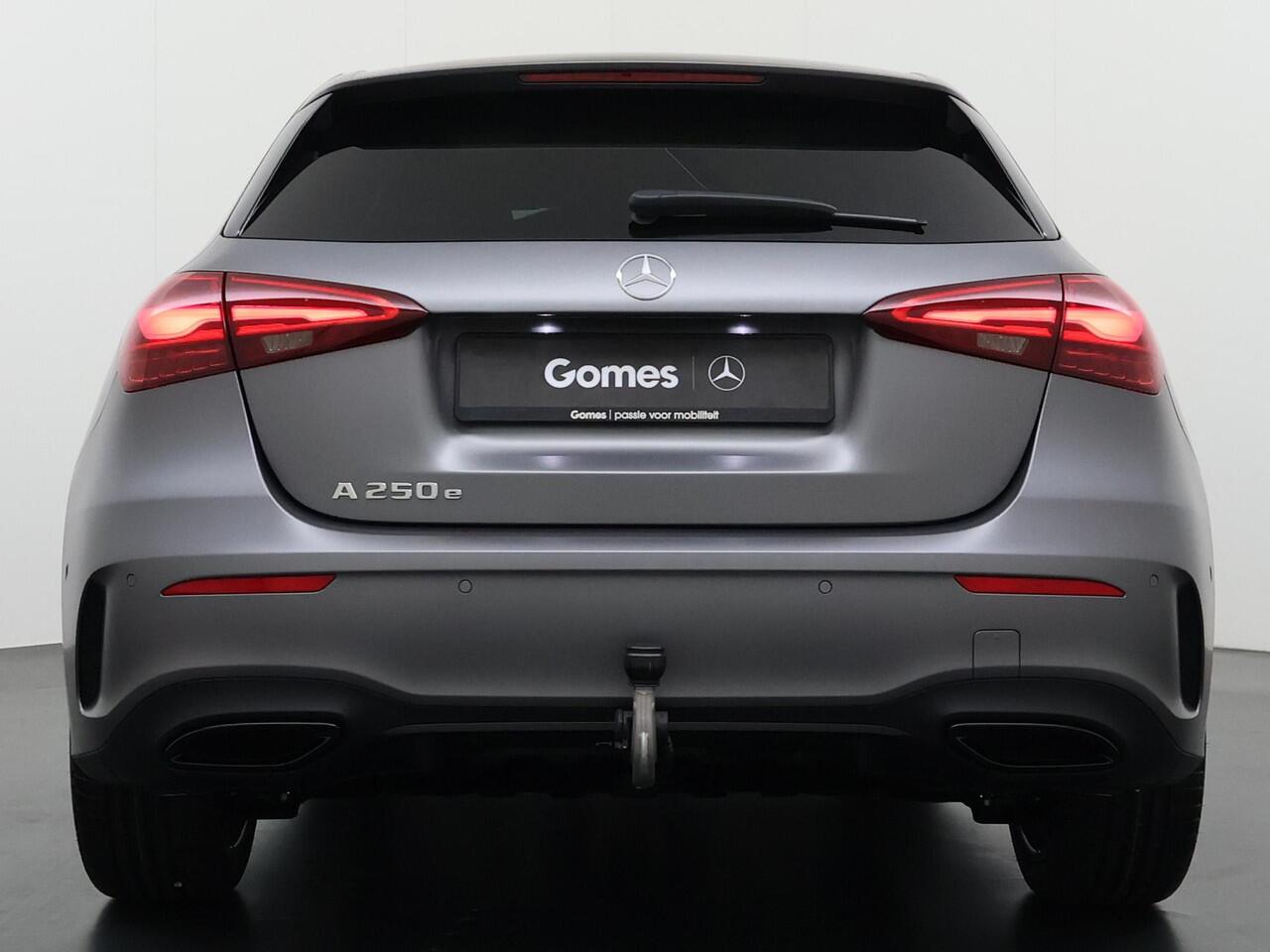 Mercedes-Benz A-KLASSE 250 e Business Solution AMG