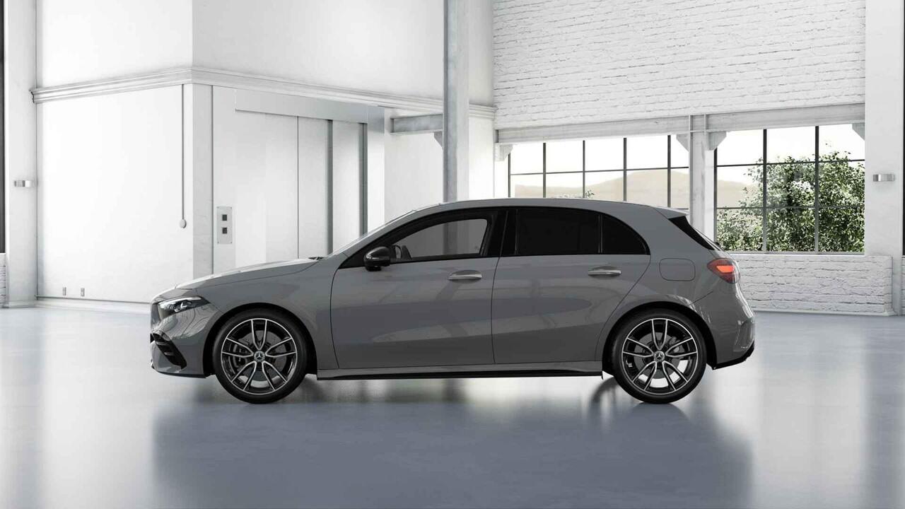 Mercedes-Benz A-KLASSE 250e Business Solution AMG | Panoramaschuifdak | AMG Plus Line | Head up | Nightpakket | 19 inch AMG-velgen |