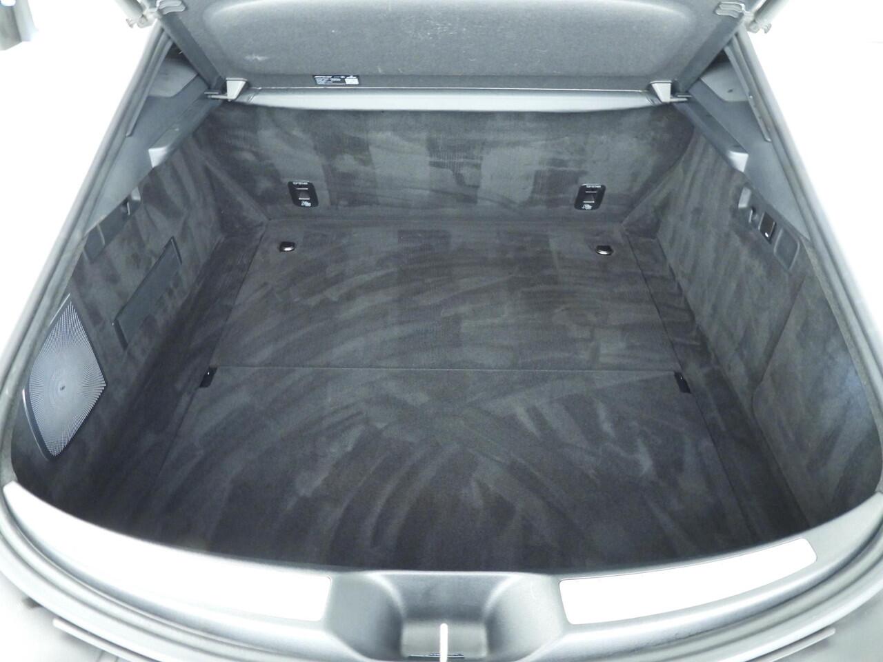 Mercedes-Benz AMG-GT 4-Door Coupe AMG 63 S 4MATIC+ Premium Plus | Designo Diamond White Bright