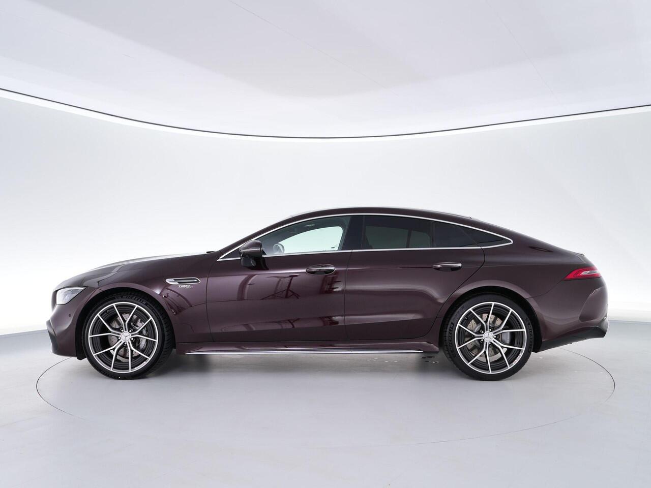 Mercedes-Benz AMG-GT 4-Door Coupé 43AMG 367pk 4MATIC+ Premium Plus |dealer odnerhouden|manufaktur|panoramadak|Burmester|head-up display|massage|memory|Stoelverwarming & verkoeling|360°-camera|Apple Carplay|sfeerverlichting|carbon interieur|