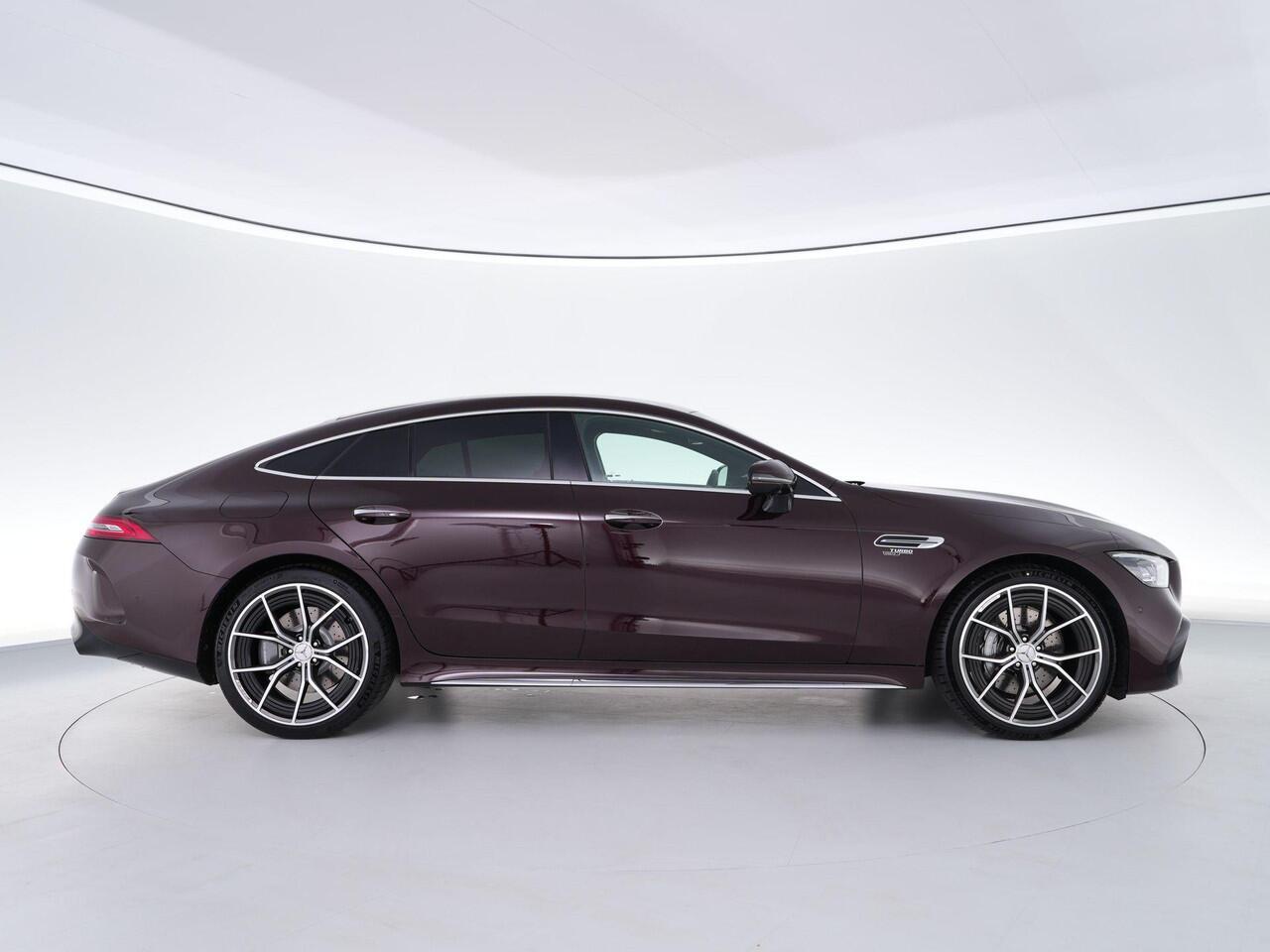 Mercedes-Benz AMG-GT 4-Door Coupé 43AMG 367pk 4MATIC+ Premium Plus |dealer odnerhouden|manufaktur|panoramadak|Burmester|head-up display|massage|memory|Stoelverwarming & verkoeling|360°-camera|Apple Carplay|sfeerverlichting|carbon interieur|