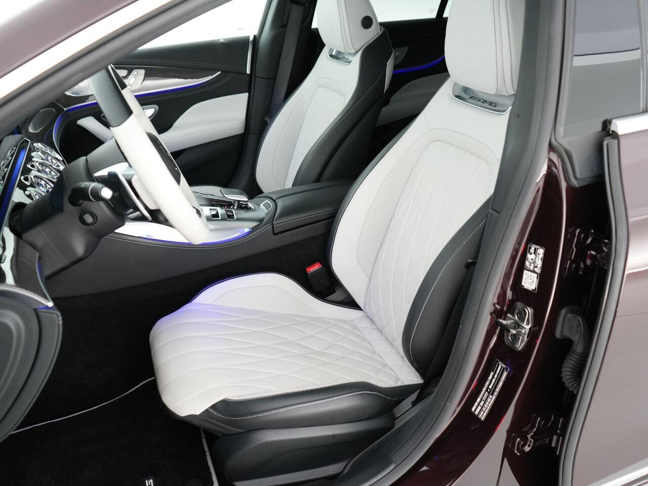 Mercedes-Benz AMG-GT 4-Door Coupé 43AMG 367pk 4MATIC+ Premium Plus |dealer odnerhouden|manufaktur|panoramadak|Burmester|head-up display|massage|memory|Stoelverwarming & verkoeling|360°-camera|Apple Carplay|sfeerverlichting|carbon interieur|