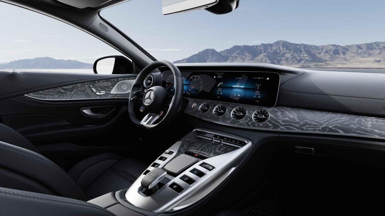 Mercedes-Benz AMG-GT 4-Door Coupe AMG 53 4MATIC+ Premium Plus | Night | Panoramadak | Luchtvering | Softclose | Rijassistentiepakket | Burmester |